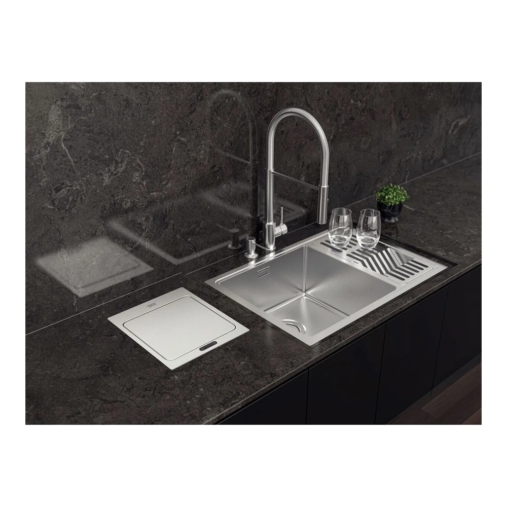 BASURERO INOX EMPOTRAR CON  SENSOR NEXT 5L TRAMONTINA T945187 4