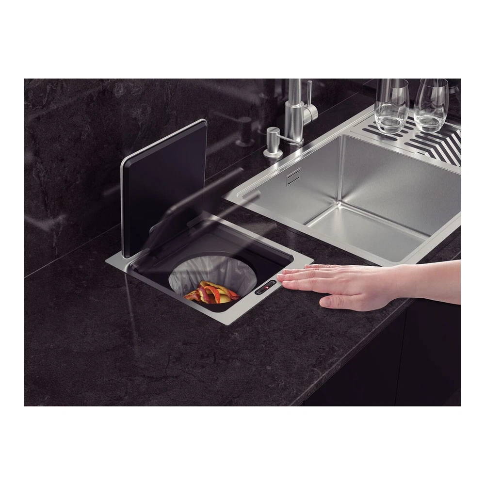 BASURERO INOX EMPOTRAR CON  SENSOR NEXT 5L TRAMONTINA T945187 5